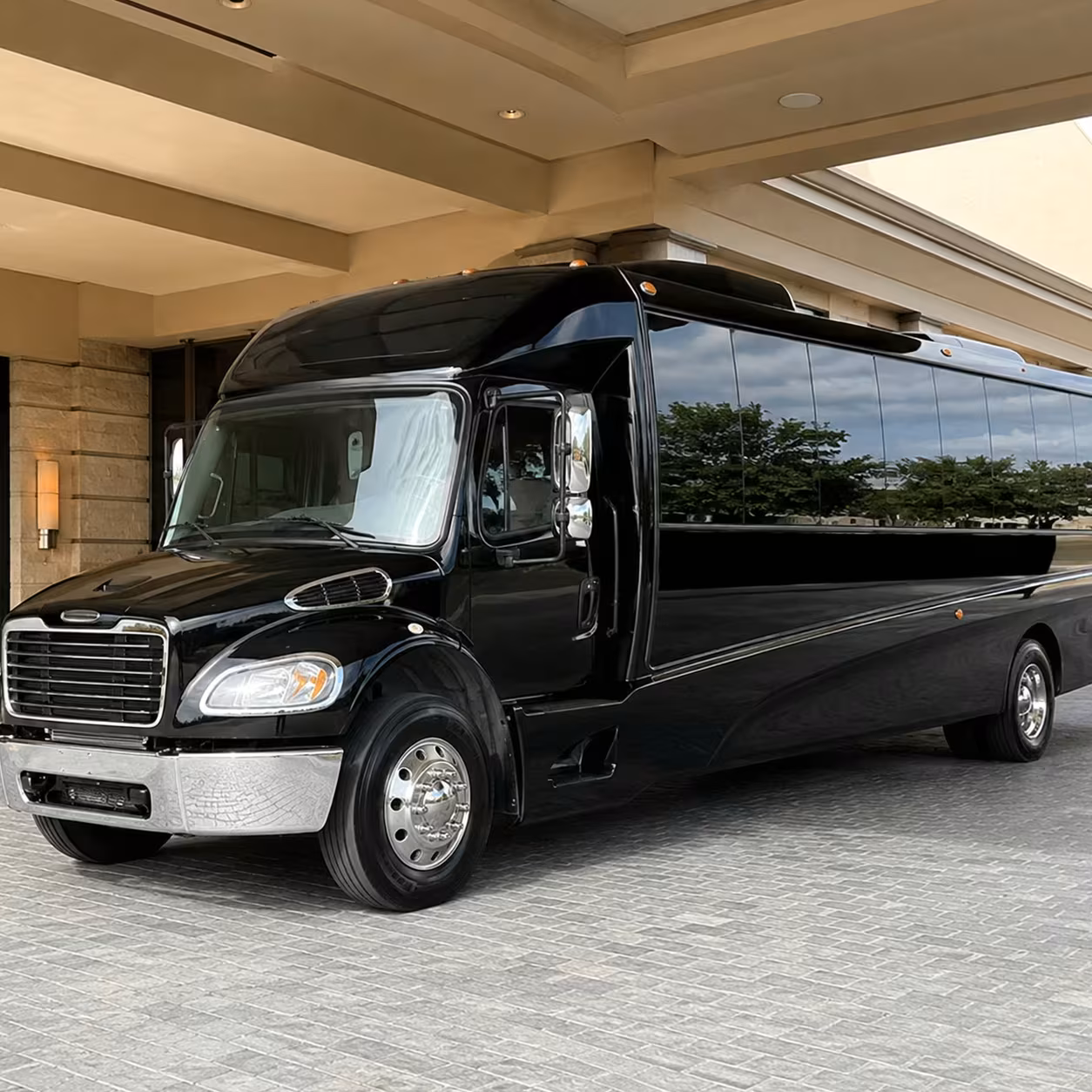 25 passenger minibus