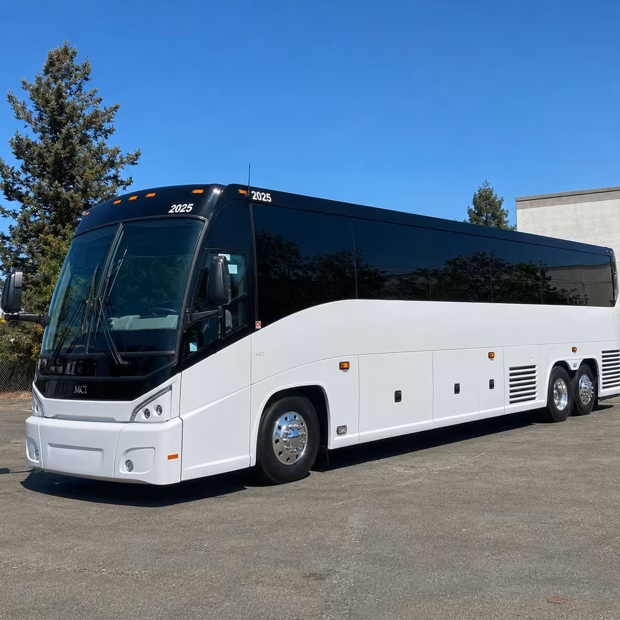 detroit concert shuttle buses to little caesars arena