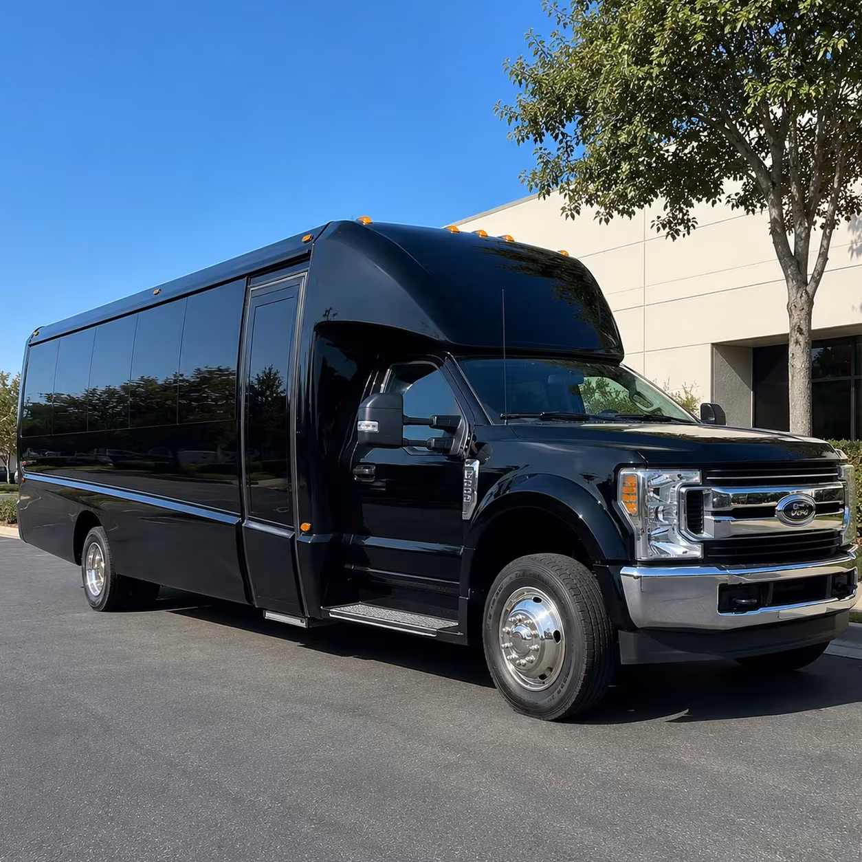 detroit prom minibus rentals and charter buses by group size