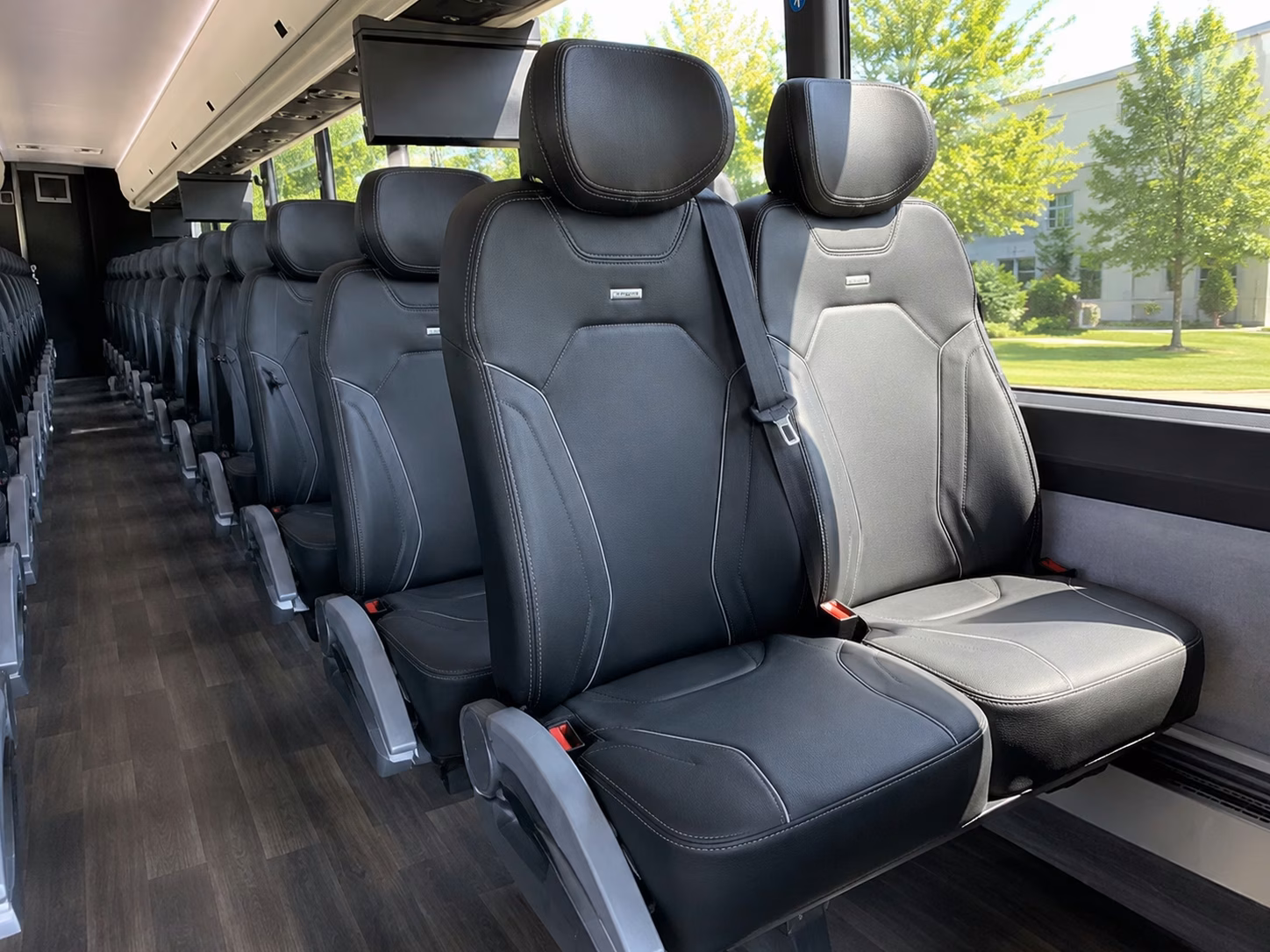 how bus type affects charter bus prices in detroit michigan